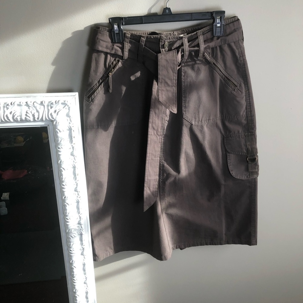 Super cute cargo skirt with belt by Denim 24/7